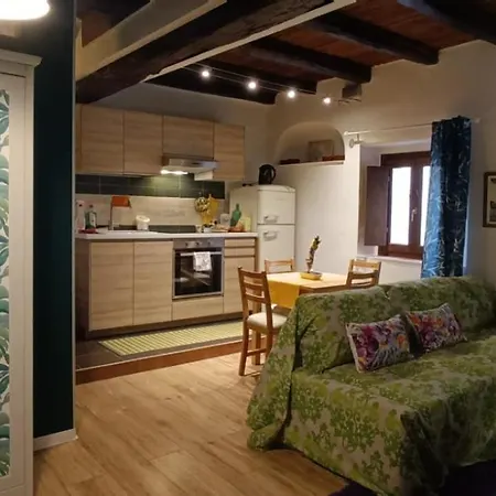 L' Atelier Velly Holiday home *